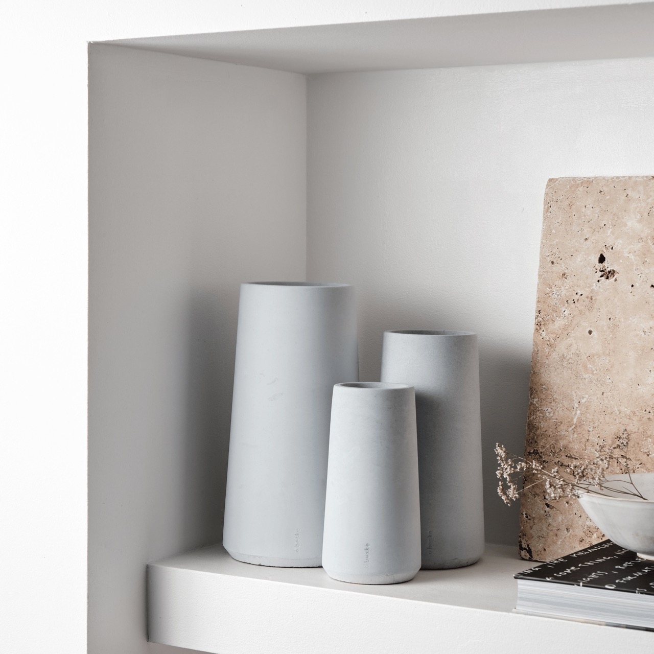 Vase_Eiskar_S_gr (2) Groß.jpeg